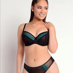 Curvy Kate Eye Spy Balcony Bra
